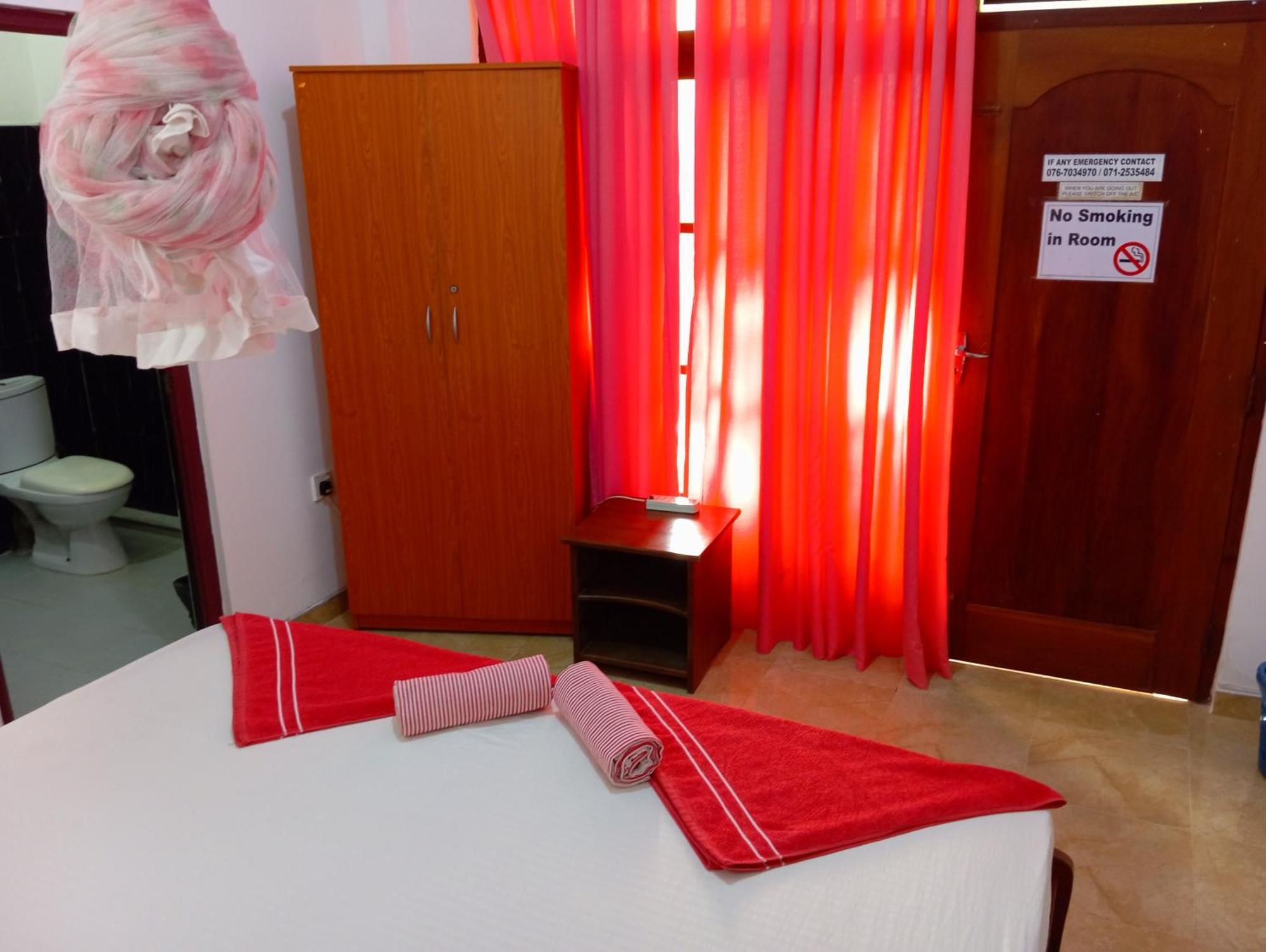 Pearl Deluna Resort Мириса Екстериор снимка