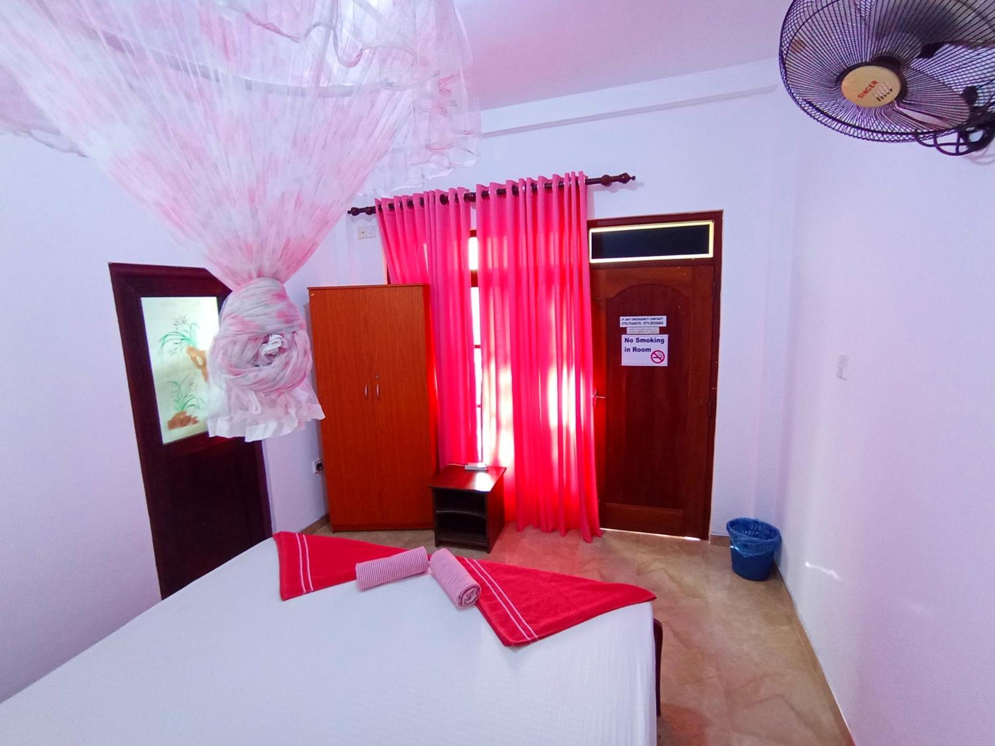Pearl Deluna Resort Мириса Екстериор снимка